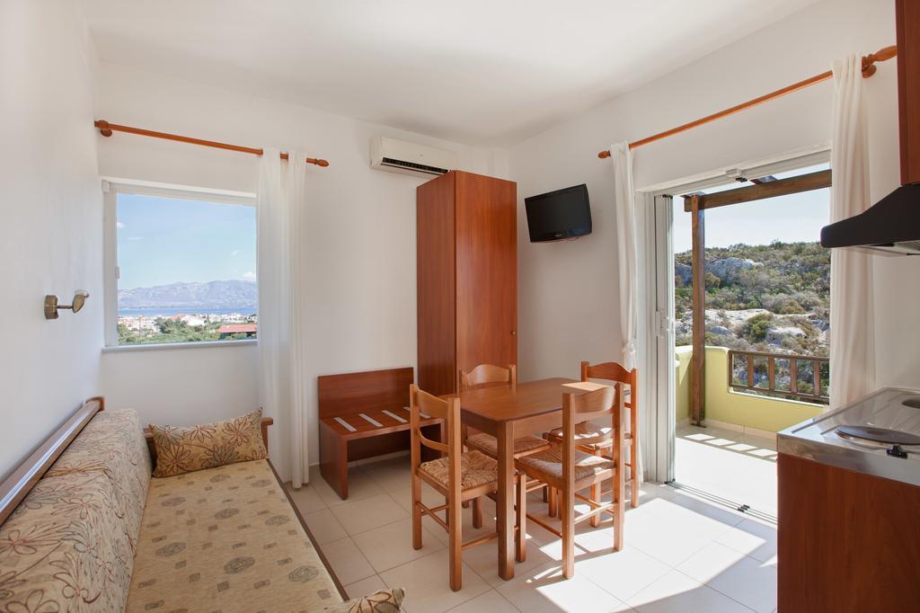 Hotel Psaromatis Elafonissos Zimmer foto